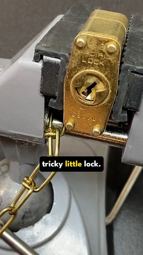 4.9K views · 90 reactions | paclock us set military padlock picked #viralvideo #lockpicking #reelsfb #viral #security #lockpickingtool #foryou #LOCK #military | Lock Picking V | Facebook