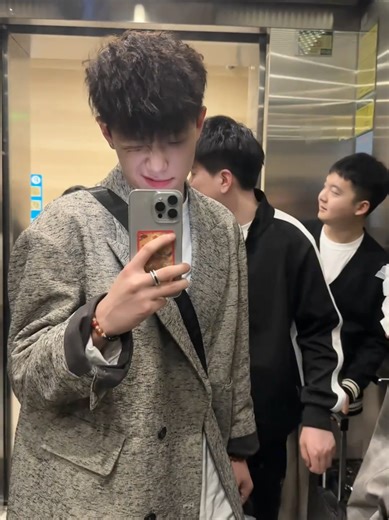 Cute Vibe: Exploring Adorable Aesthetics