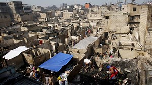 Manila shanty fire leaves thousands of people homeless