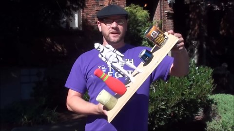 QuakeHold! Museum Putty