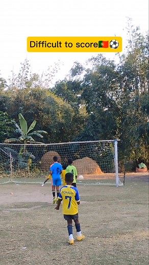 Difficult to score 🇵🇹🏆 . . #freekick #reels #football #shorts #cristiano #score #goals #explore #viral #reelsfypシ #explorepage #soccerskills | Rashid 01