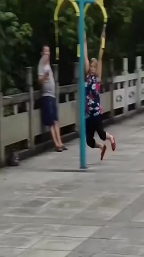 110K views · 467 reactions | When she old 藍 | Beauty Tips | Facebook