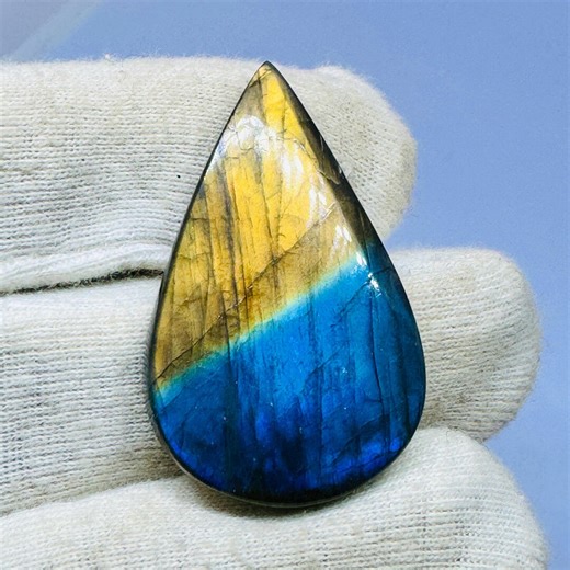 Unique Labradorite Cabochon – Rare Natural Crystal Gemstone - Etsy