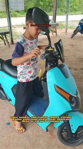 778K views · 5.7K reactions | Di tolak 3 bengkel dengan alasan ngak bisa nambal ban sepeda listrik emang iya #tips #tutorial #bengkelmotor @sorotan | Pangky Bengkel | Facebook