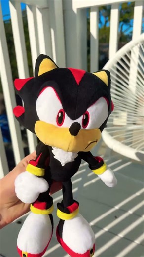 ￼ “Shadow and Ghost Problems” #shadowthehedgehog #sonicthehedgehog #knuckles 💙🖤❤️💙🖤❤️💙🖤❤️💙🖤