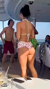 OMG! Charli's cute ass