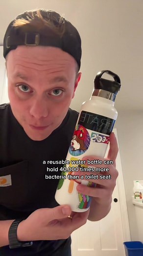 File this under things I didnt need to know… (source: waterfilterguru.com) #cleantok #cleaningtips #waterbottle