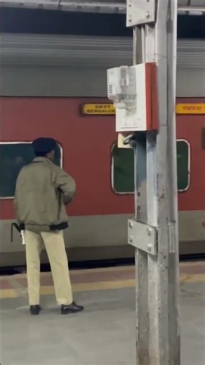 Train announcement voice in the railway station