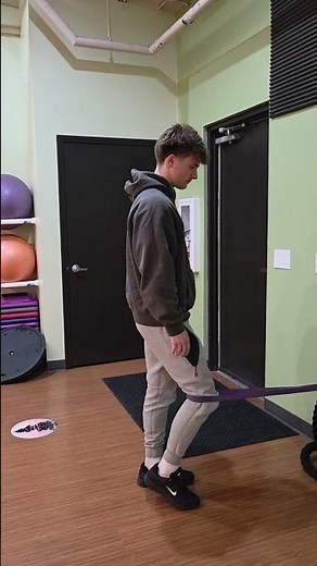 Banded 3-way Total Knee Extension