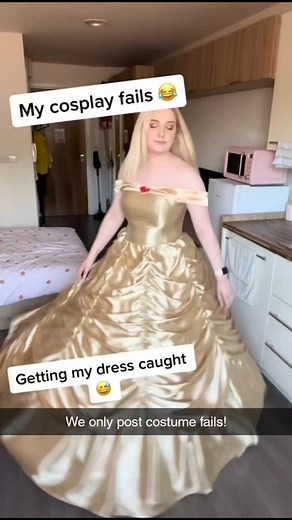Costume Fails on Instagram: "🎭 When Costume Goals Turn into Costume Fails! 🤦‍♀️ We’ve all been there – you envision the perfect outfit for Halloween, cosplay, or a themed party, only for reality to hit you with a hilarious twist! 😂 From wardrobe malfunctions to DIY disasters, these epic costume fails remind us that it’s the effort (and laughs) that count. ✨ Tag your friends who need this laugh today! 😅 💡 Got a costume fail story? Share it in the comments! Let’s spread the fun and show that 