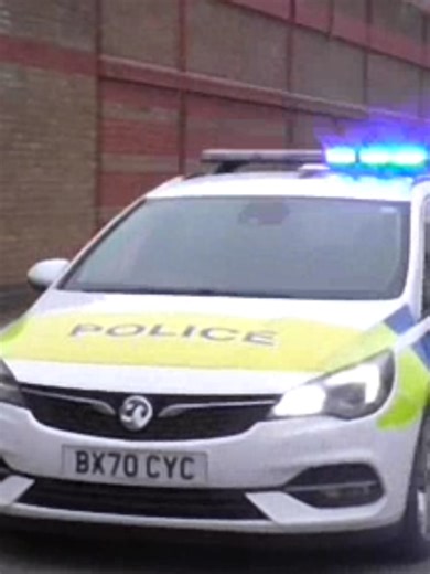 #metropolitanpolice marked 70 plate (2020) Vaxuhal Astra coming into with a long blue light demonstration and with a bullhorn demonstration. #viral #foryou #fyp #metropolitanpolice