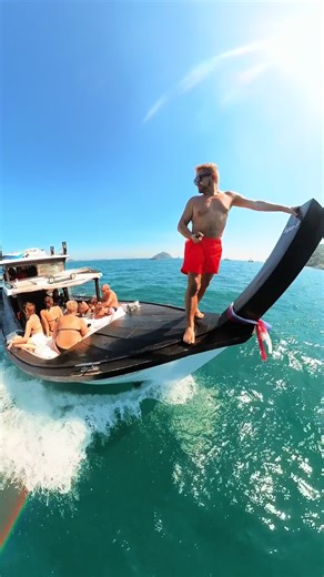 Első hajózás a mozaikcsaláddal Thaiföldön