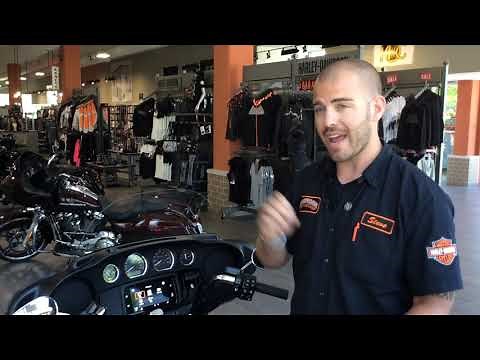 How to connect your smart phone and use your Apple Car Play to your Harley-Davidson