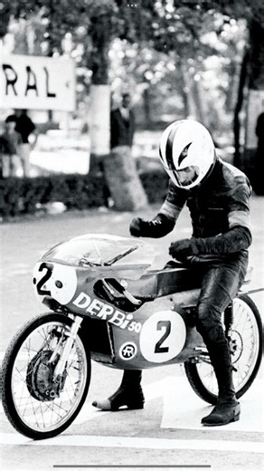 #8 Cambio de era: 1969, la FIM impone límites y nace la leyenda de ÁNGEL NIETO! Este es el primero de los 3 episodios que haré de aquella temporada histórica de 1969. DERBI y ÁNGEL NIETO ❤️. #2stroke #2tiempos #2tracing #angelnieto #1969 #derbi #50cc #jamathi #kreidler | 2T Racing