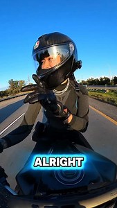 & ✨👋🏼✨ Bike: 2021 Yamaha MT-07 Helmet: AGV Sportsmodular Comms: Cardo Packtalk NEO Gloves: Dainese Carbon 4 Camera: GoPro 360 MAX ________________________ #🏍️ #🏳️‍🌈 #PrivatePil0t #GirlsWhoKissGirls | PrivatePil0t