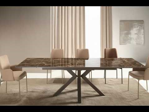 Table à manger céramique extensible effet bois rectangulaire et pieds central métal noir STAN