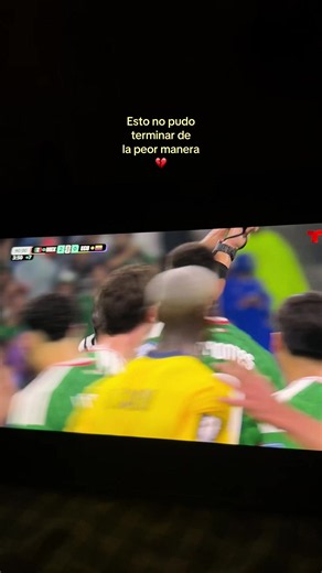 Cuánto dolor siento! 😔 #ecuador🇪🇨 #pierohincapie #fifaworldcup #mundial2026 #eliminados