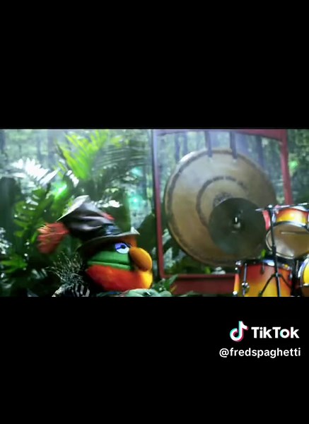 Muppets Rock Out to 'Welcome to the Jungle'