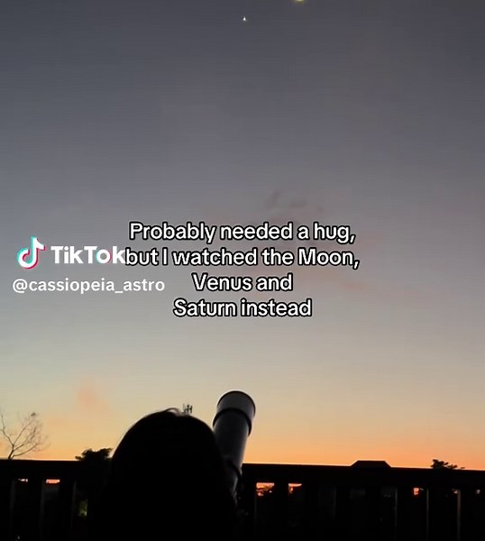 Tips for Observing Venus and Saturn Through Your Telescope