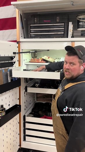 Essential Mechanic Tools for Diesel Technicians