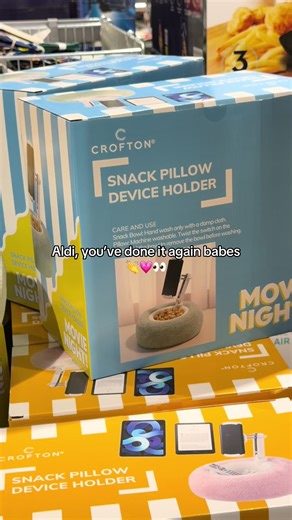 Aldi’s Unique Kindle Snack Holder for Book Lovers