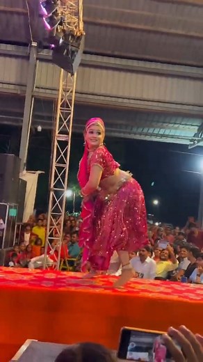 11K views · 319 reactions | Gori Nagori dance 落 | Disco Dance | Facebook