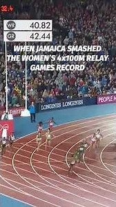 Jamaica 𝘀𝗺𝗮𝘀𝗵 the Commonwealth relay record in Glasgow! 😵🇯🇲