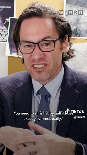 Alex Wellerstein, a historian of nuclear weaponry, #explains the #science behind #oppenheimer from explosive wedges to the implosion process. #oppenheimermovie #nuclear #sciencetok #christophernolan #christophernolanfilm #movie #authentic #history #scienceexplained