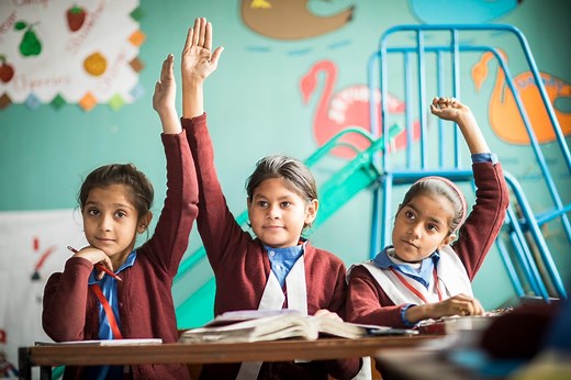 Using multilingual approaches - moving from theory to practice