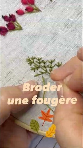 Broder une fougère 🌿avec un point facile parfait pour les débutants #broderie #broderiedebutant 🍁