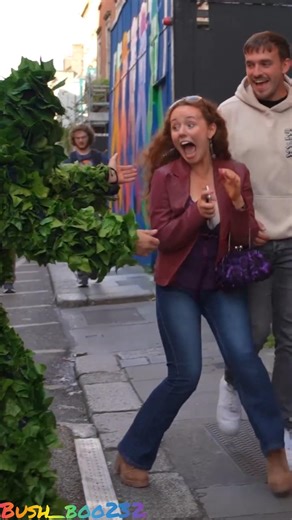 crazy reaction of the day😱🤣#viralvideo #8millionviews #100kvews #scareprank #trending #trendingreels