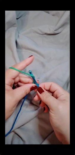 Foundation Double Crochet (FDC) #tutorials #crochet #tejer #learntocrochet #ganchillo #crochetersoftiktok #diy