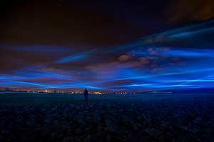 daan roosegaarde brings the northern lights to the netherlands