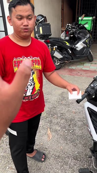 GPS Tracker Motor Paling Murah dengan Ketahanan Baterai Hebat