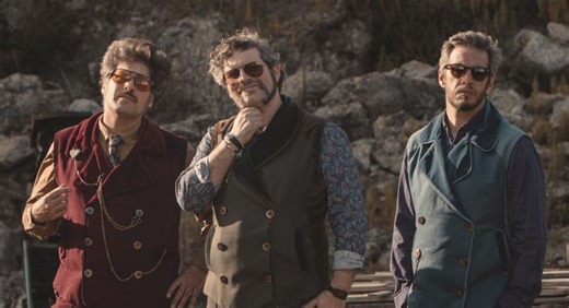 Budda Power Blues apresentam a sessão de gravação ao vivo registada no estúdio Arda Recorders