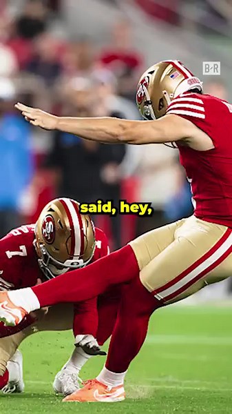 Hawaii's kicker learned to kick on YouTube 🤯