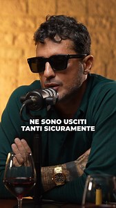 Il più grande scoop mai pubblicato da Fabrizio Corona? le foto del Bunga Bunga di Silvio Berlusconi Ecco la mia confessione più grande: ho scelto di non pubblicare le foto del Bunga Bunga. Come giornalista, devo prendere decisioni difficili e talvolta ciò significa stare fuori dalla scena pubblica. | Symposium Podcast