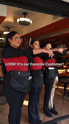 Great food tastes even better when it’s shared 🥂 🌶️At Casa Blanca Restaurants, we’re grateful for every guest who walks through our doors. We love meeting new faces and serving up authentic Mexican cuisine alongside great drinks and good vibes. Join us and feel right at home! #CasaBlancarestuarants #MexicanFood #CoachellaValley #PalmSprings #PalmDesert #DesertHotSprings #CathedralCity | Casa Blanca Restaurant