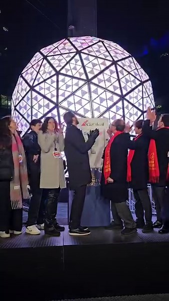 The moment the ball was LIT! 🪩 Happy New Year! 🎉 The Times Square Ball was raised with Carnival Cruise Line 🌟 #NYE #HappyNewYear #Hello2024 #TimesSquare | Times Square, New York City