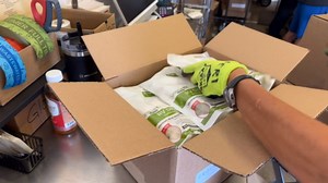 Unique Clean-It RV Black Tank Deep Cleaner Enzyme Liquid (32 oz) Packaging May Vary