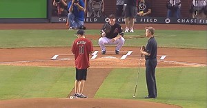 Blind Teenager Throws 1st Pitch At Baseball Game & The Crowd Goes Wild As He Nails It.