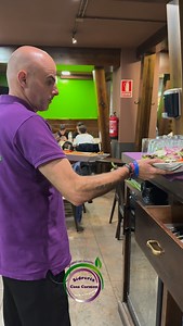 ¡Nos encanta veros disfrutar en @casacarmen.gijon 🤩 y nosotros siempre intentamos daros lo mejor de nosotros mismos!🔥🔥 ☎️985 33 44 15 | Casa Carmen Gijón