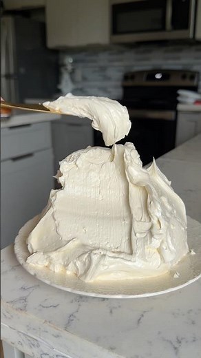 The FLUFFIEST whipped honey butter recipe
