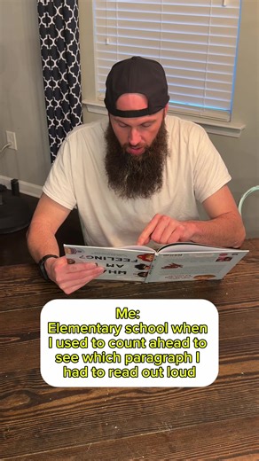 Me in 3rd grade calculating which paragraph I’ll have to read #relatable #schooltrauma #anxietycoach #teachertiktok