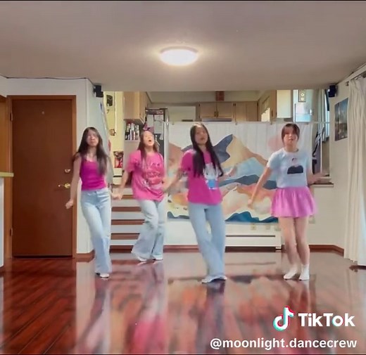 Dance Cover of Spice Girls' 'Wannabe' by Dream Academy