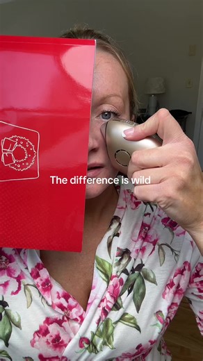 Transform Your Face with INIA Glacé Microcurrent Tech