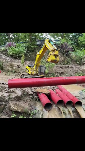 Peroyek Pemasangan Gorong-Gorong RC Truck Menarik