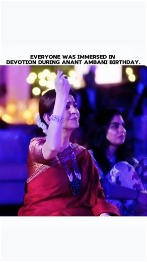 Ranveer Singh Has A Unique Devotional Spirit 😍 #RanveerSingh #anantambani #wedding #bhajan #trending