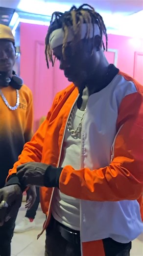 urban creatives 254 (@urbancreatives254)’s videos with Guno Omwaka - Alien Skin Official