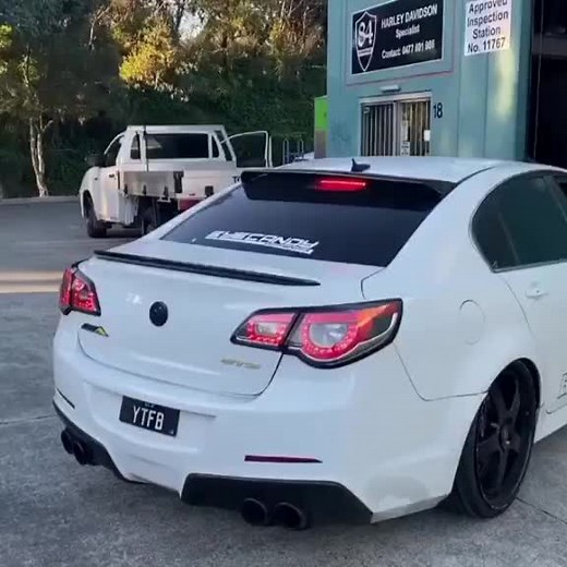 Holden HSV R8 V8 Exhaust System - Supercharged Commodore